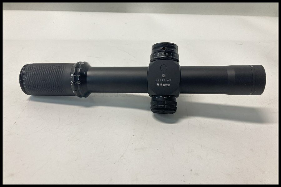東京)LEUPOLD/リューポルド MARK8 1.1‐8×24 H27D 7 MOA実物スコープ