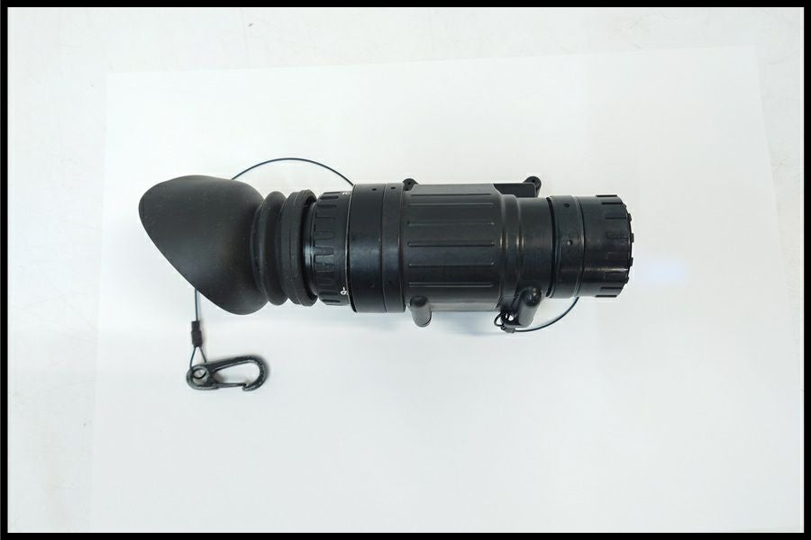 トト様　ＰＶＳ１４　ＧＥＮ３　中古品 東京)米軍放出品 PVS-14 A2 Omni8 Gen.3 オートゲート ナイトビジョン 実物