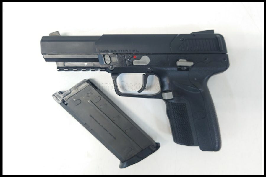 東京)東京マルイ FN5-7 ガスブローバック