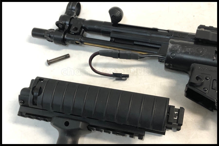 東京)東京マルイ MP5A5 次世代電動ガン 外装カスタム・予備マガジン付