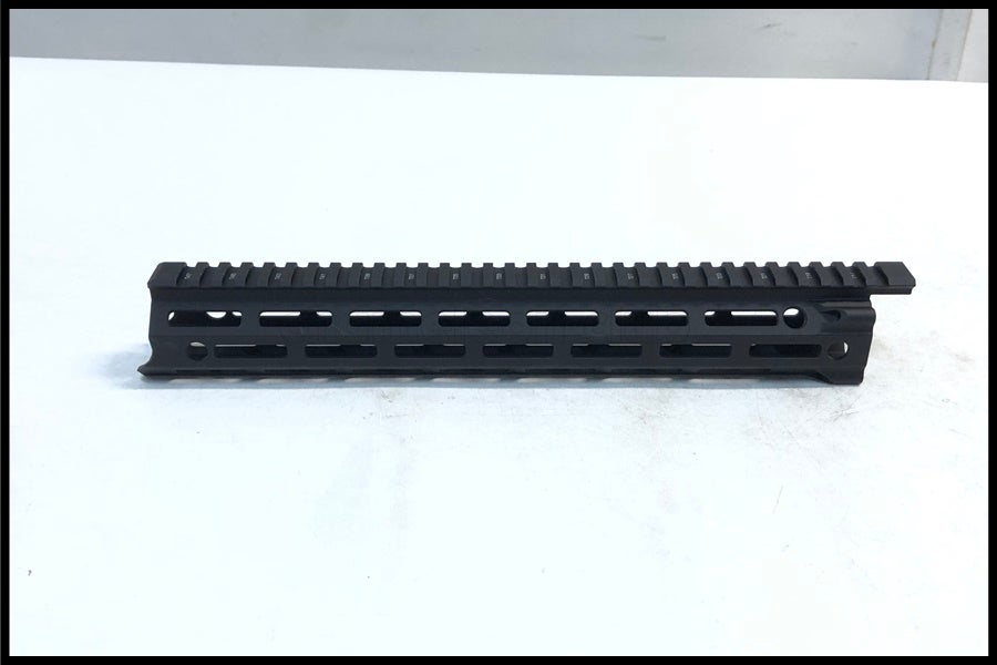 東京)Daniel Defense/ダニエルディフェンス MFR 13.5インチ ハンド