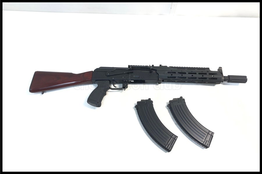 東京)東京マルイ AKM ガスブローバック カスタム品 予備マガジン付