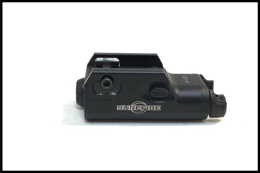東京)SUREFIRE XC1-B ウェポンライト 実物