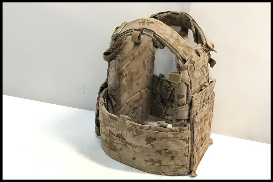 東京)EAGLE/イーグル MMACプレートキャリア 実物 AOR-1 サイズM DEVGRU
