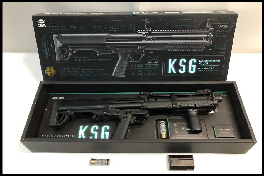 東京)MGC コルトパイソン357マグナム 4インチ ABSモデルガン