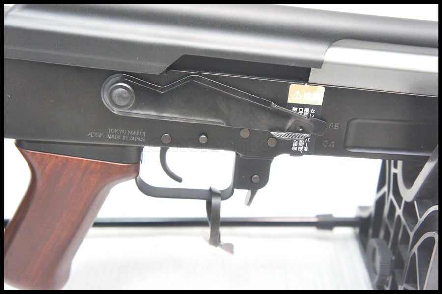 福岡)美品 東京マルイ AK47 TYPE-3 次世代電動ガン