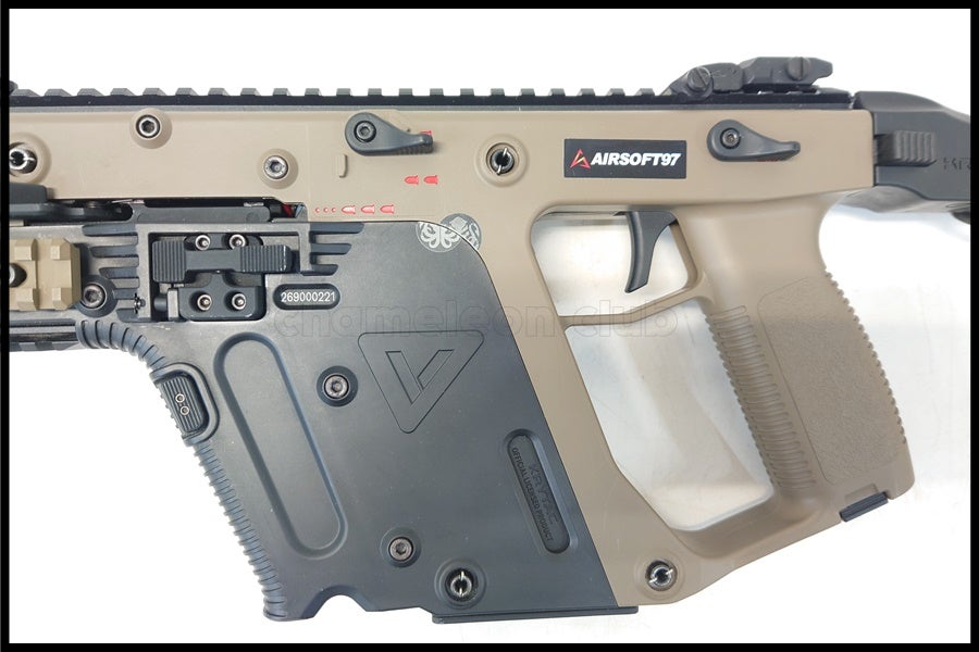 東京)KRYTAC KRISS VECTOR クリスベクター 電動ガン PERUN組込 BK