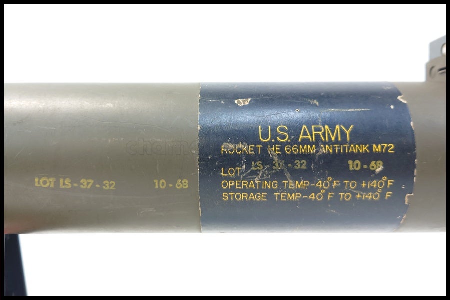 東京)米軍放出品 M72 ロケットランチャー 最初期型 実物 使用済み空洞品