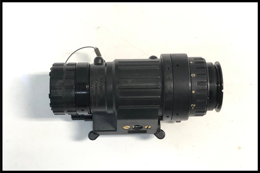東京)米軍実物 PVS-14 A2 Omni7 GEN3オートゲイン ナイトビジョン