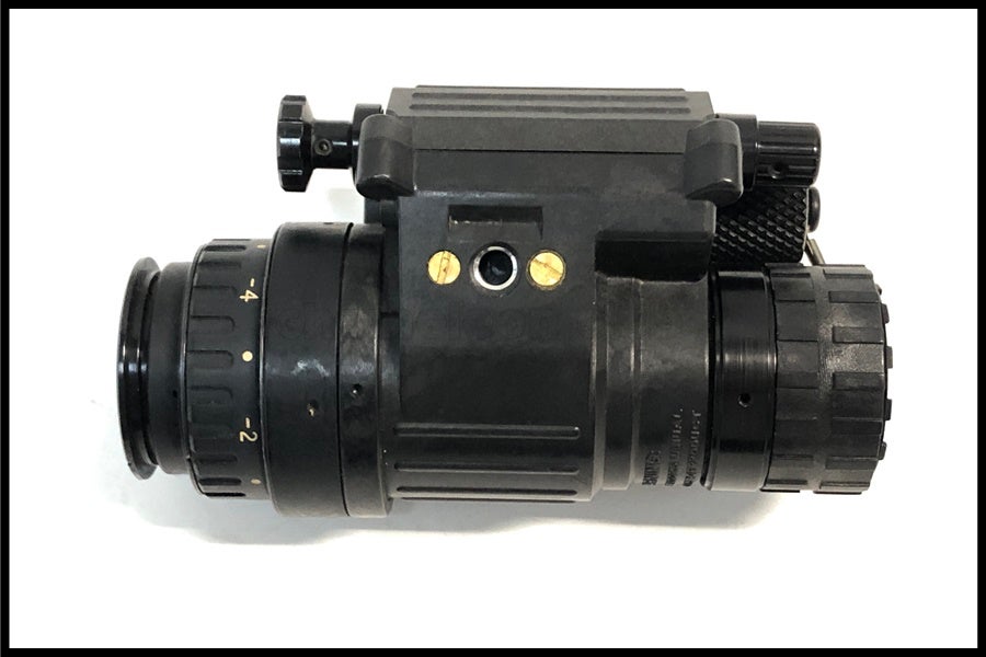 実物　PVS14A2 ナイトビジョン　オムニ7 セット 東京)米軍実物 PVS-14 A2 Omni7 GEN3オートゲイン ナイトビジョン