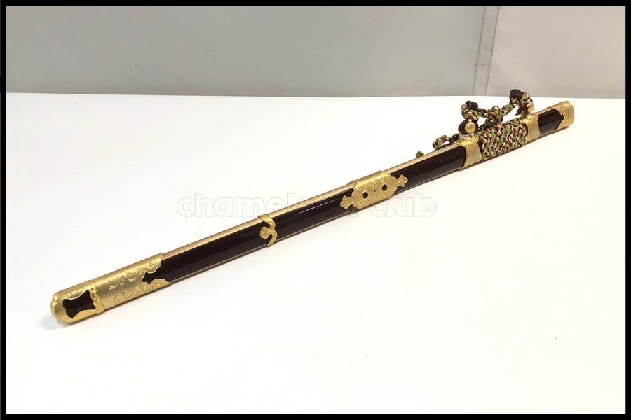 【軽量/美品】太極七星剣 全長102cm七星彫刻 銀色金具 実木張り皮鞘 模造刀 東京)山海堂 模造刀 七星剣 柄白鮫仕様 前期型