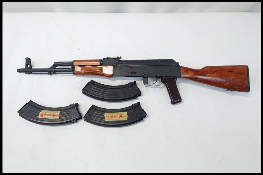 東京)GHK AKM V3 CO2ガスブローバック 予備マガジン付