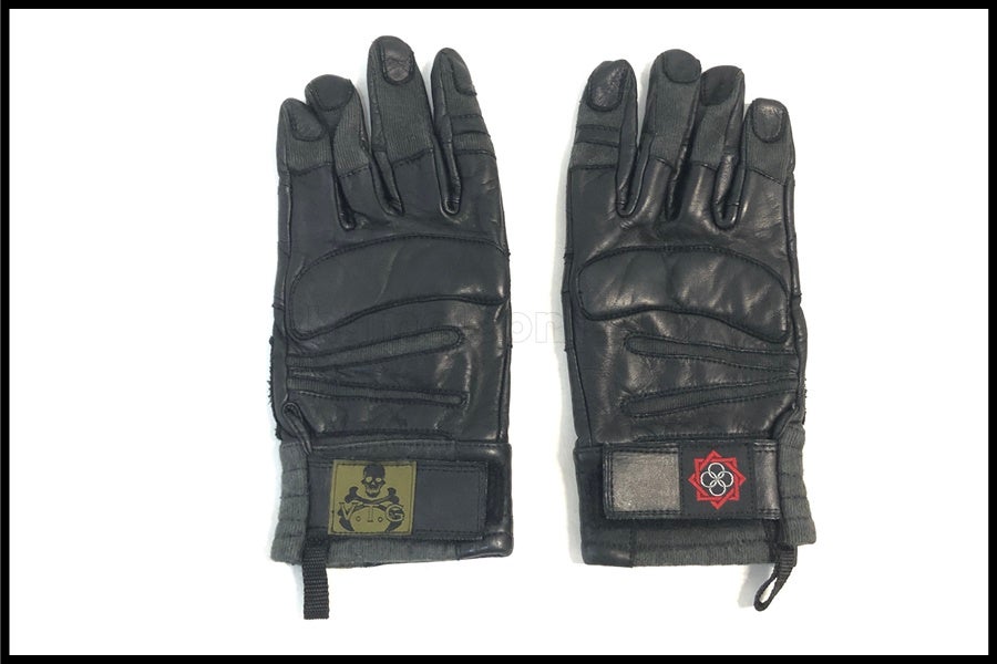 VOLK×田村装備開発　コラボ　CQB グローブ　Mサイズ 東京)田村装備開発×VOLK コラボ CQBタクティカルグローブ MODEL3 サイズM