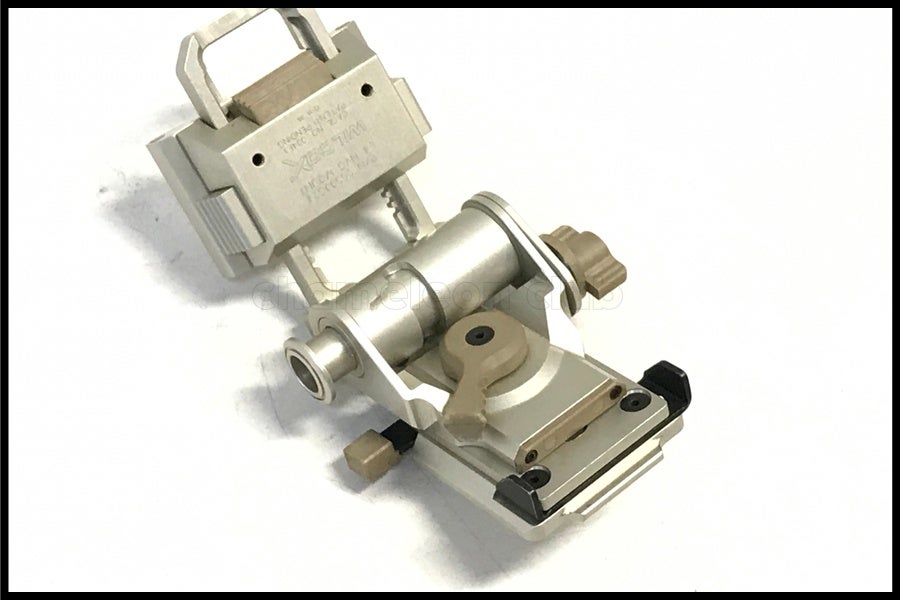 東京)WILCOX L4 NVG MOUNT ナイトビジョンマウント 実物
