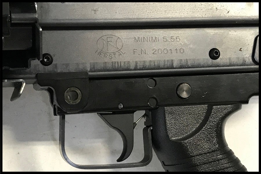 東京)TOP MINIMI M249 SAW 電動ガン R2500BOXマガジン付