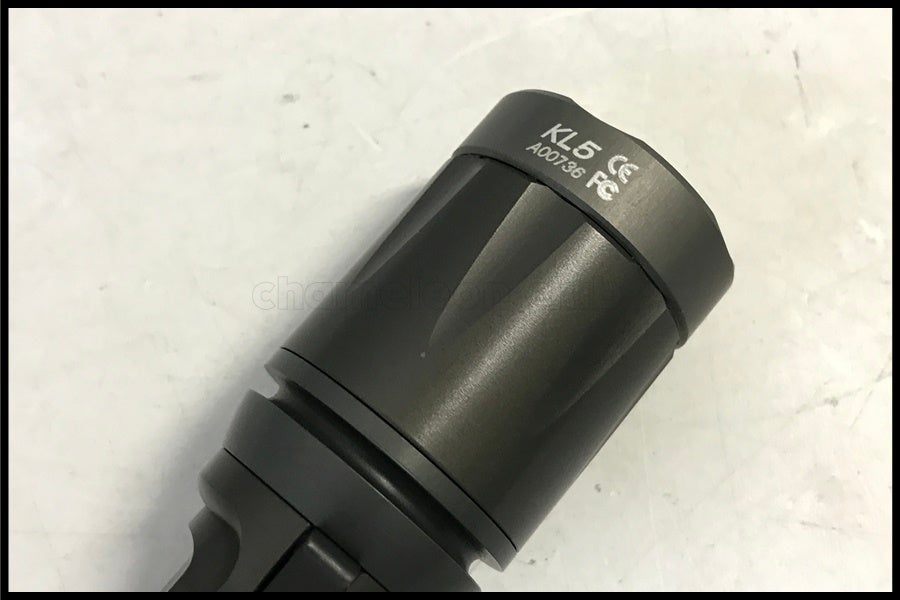 東京)SUREFIRE M2 CENTURION センチュリオン フラッシュライト 実物