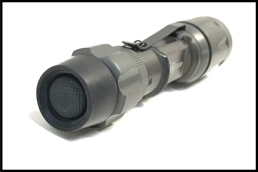 東京)SUREFIRE M2 CENTURION センチュリオン フラッシュライト 実物