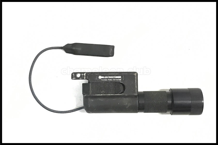 実物SUREFIRE ウェポンライトのみ 東京)LASER PRODUCTS 現SUREFIRE 633Rウェポンライト実物 M92F用