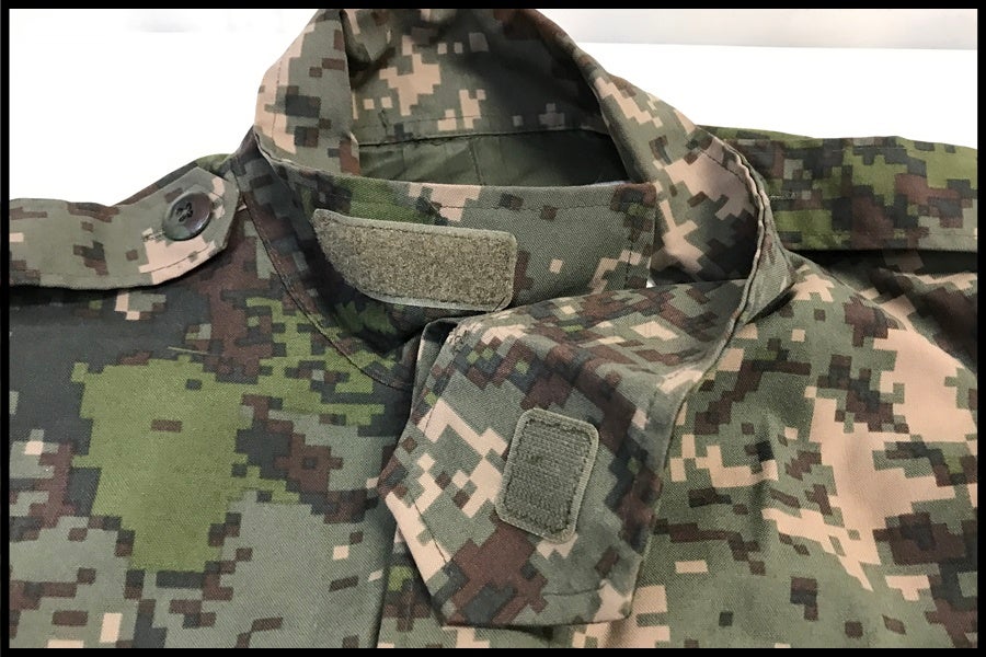 東京)韓国軍 ゴアテックス デジカモ 迷彩 フィールドジャケット 実物
