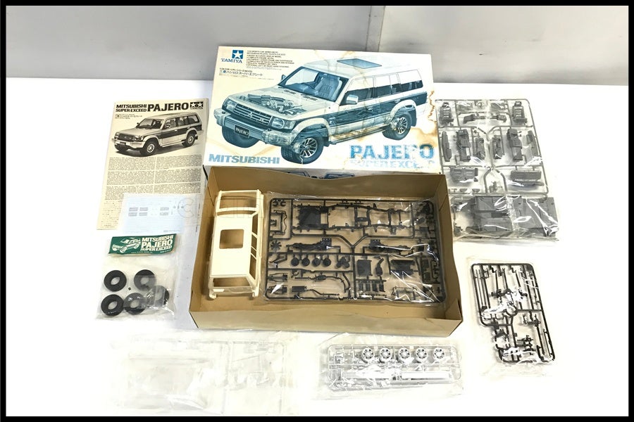 東京)タミヤ 三菱 パジェロ スーパーエクシード 1/24 スポーツカー
