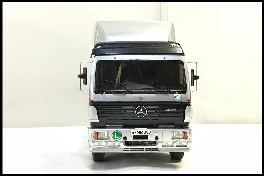 東京)タミヤ 1/14電動RCビッグトラックシリーズ メルセデス・ベンツ