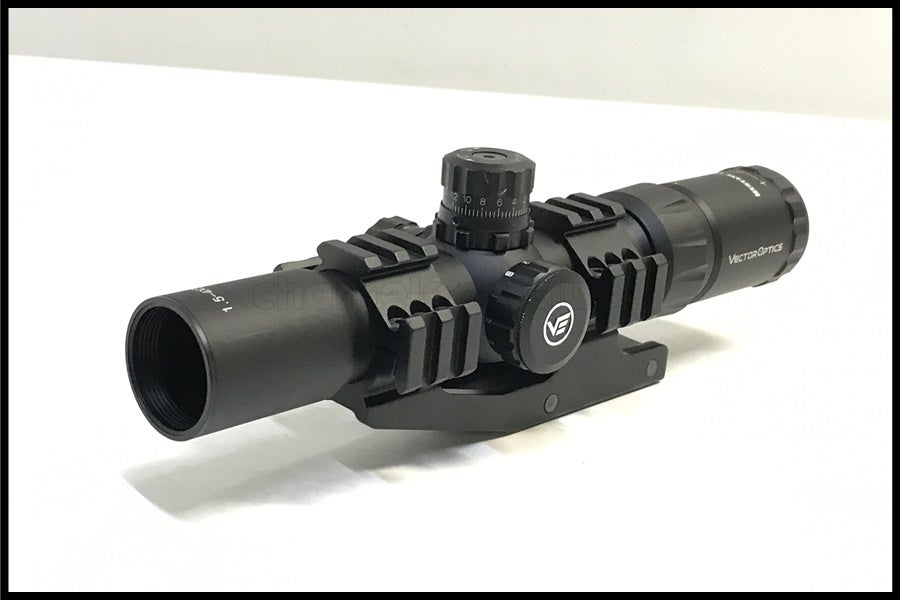 東京)VECTOR OPTICS MUSTANG 1.5-4x30 ライフルスコープ 現状品