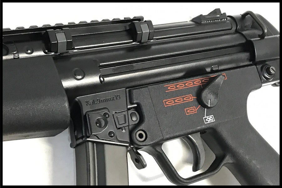 東京)東京マルイ MP5A5 次世代電動ガン マウント/予備マガジン付