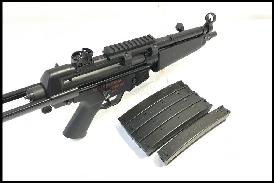 東京マルイ MP5A5 電動ガン 新品未使用 東京)東京マルイ MP5A5 次世代電動ガン 予備マガジン・バッテリー付