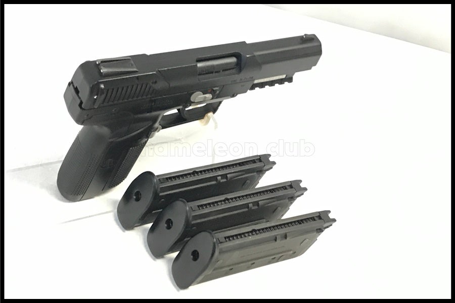 東京)東京マルイ FN5-7 ガスブローバック 予備マグ2本付