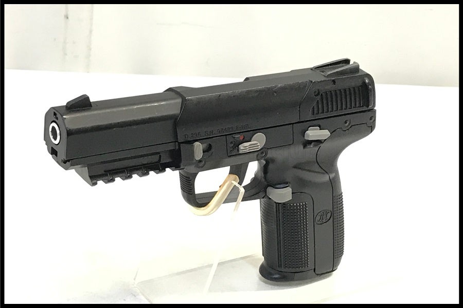 東京)東京マルイ FN5-7 ガスブローバック 予備マグ2本付