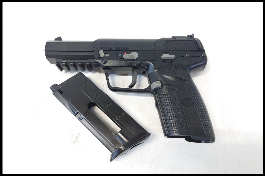 東京)マルシン FN FIVE SEVEN CO2ガスブローバック アルミピストン 旧型