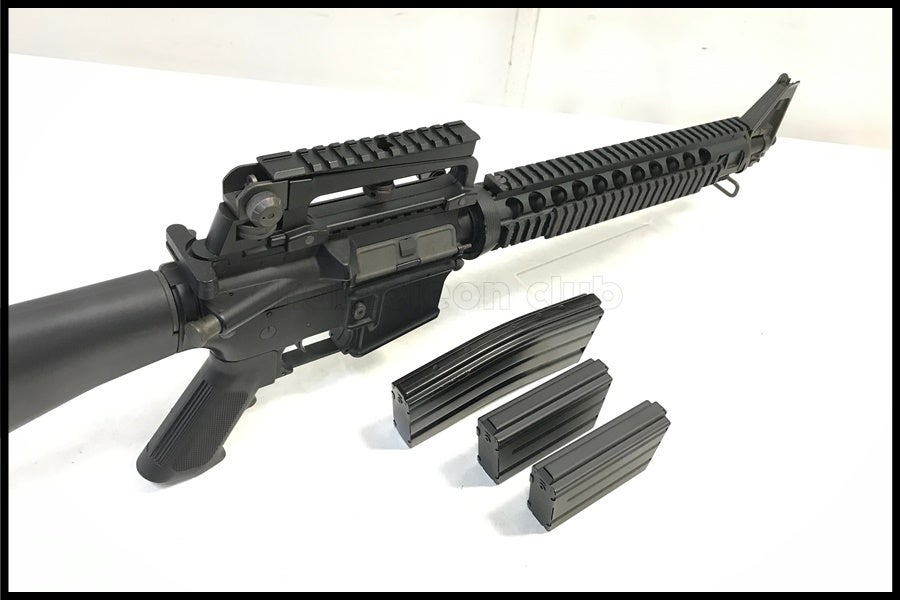東京)BOLT M16A4 ヘビーリコイルショック 電動ガン 予備マガジン付