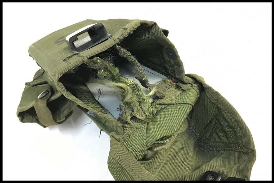 東京)米軍放出品 アムニッションポーチ 2個セット 実物 現状品