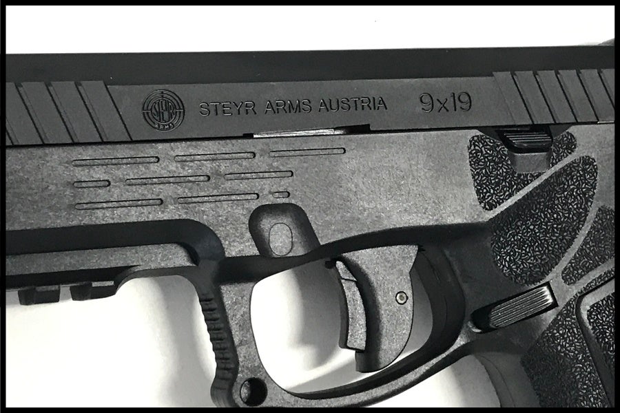 東京)Carbon8 カーボネイト STEYR ステアーL9A2 CO2ガスブローバック