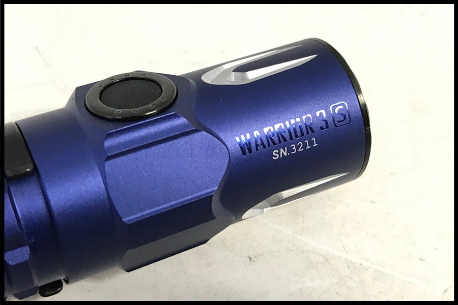 Olight WARRIOR 3S タクティカルライト（限定色リーガルブルー） 東京)OLIGHT WARRIOR 3S リーガルブルー フラッシュライト