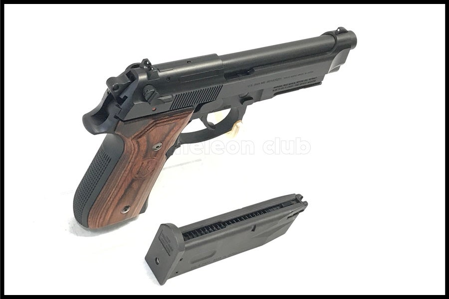 東京)東京マルイ M9A1ガスブローバック 木製グリップ