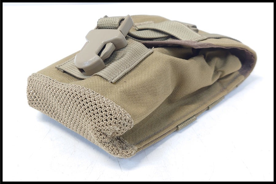東京)EAGLE/イーグル CANTEEN GENERAL POUCH キャンティーンポーチ KH 実物