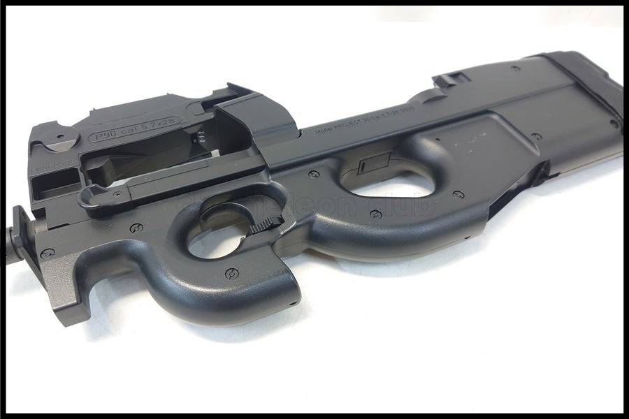 東京)東京マルイ P90 スタンダード電動ガン 予備マガジン付